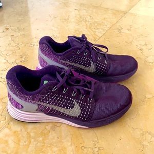 Pre owed Nike h2o repel Lunarglide GREATCONDITION